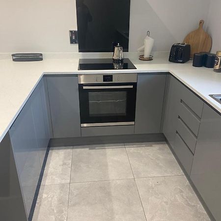 Modern 3-Bed Apartment In Magherafelt Sleeps 8 Exterior photo