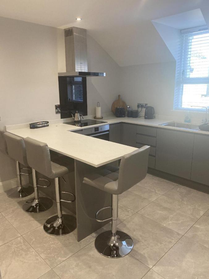 Modern 3-Bed Apartment In Magherafelt Sleeps 8 Exterior photo